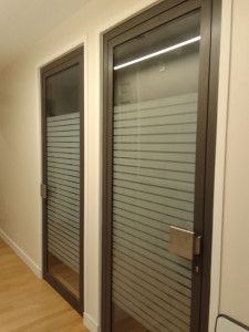 Photo de galerie - Vitre réparer et poser des films