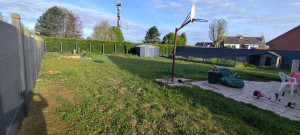 Photo de galerie - Réalisation d'un semi d'une nouvelle pelouse 