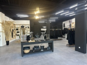 Photo de galerie - Boutique réalisé sur Montélimar
