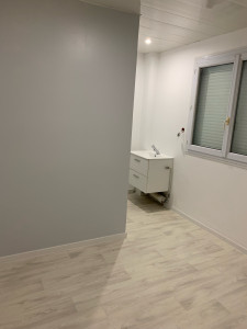 Photo de galerie - Après la rénovation, Enduire / sol / pleintes / peinture / boiseries.