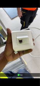 Photo de galerie - Câblage prise RJ45