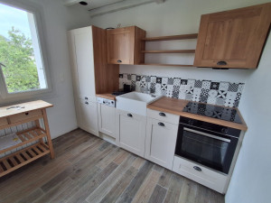 Photo de galerie - Pose d'une cuisine 