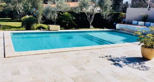 Photo de galerie - ✅ LE TRAVERTIN 

➡️Changement de décor pour cette magnifique terasse
➡️ Terrassement piscine 
