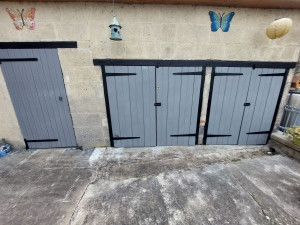 Photo de galerie - Ponçage et peinture porté extérieur 