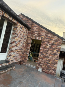 Photo de galerie - Brique / Parpaing