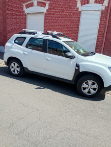 Photo de galerie - Voiture de travail avec remorque 