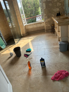 Photo de galerie - Nettoyage de salle de bain