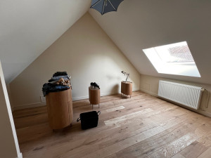 Photo de galerie - Chambre refait en peinture avec pose de parquet