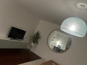 Photo de galerie - Meuble tv + miroirs 