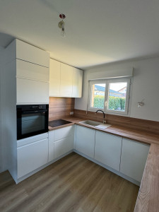 Photo de galerie - Pose cuisine sur mesure Cuisinella 