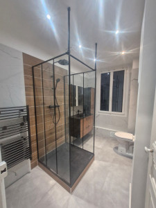 Photo de galerie - Rénovation  complète de salle de bain a bourg. en bresse